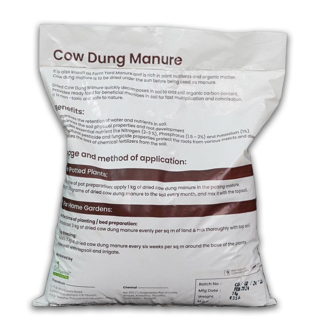 Organic cow dung powder fertilizer by Go4ganics, showing a close-up of the natural cow dung in a rustic container.